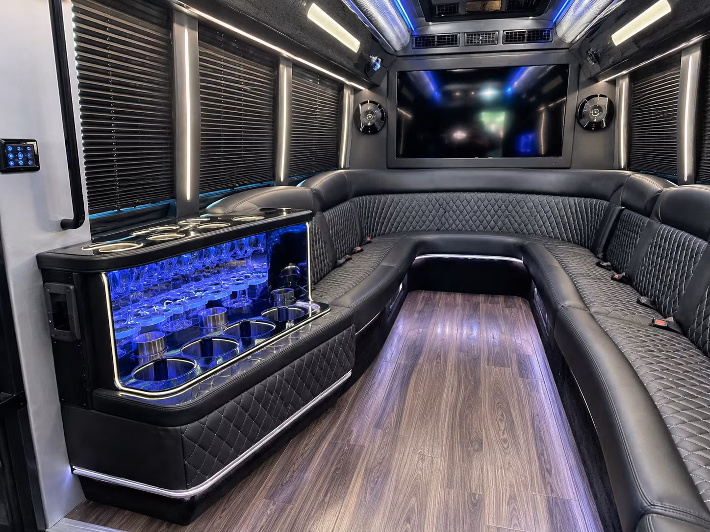 detroit military ball ceremony and veterans group transportation